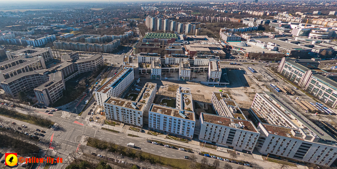 15.02.2023 - Luftbilder Perlach Plaza, Allianz, Wacker, Rentenversicherung, PEP